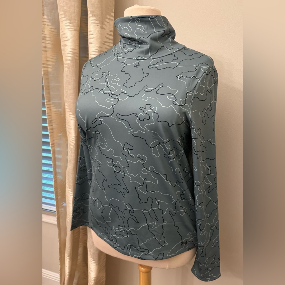 Under Armour Long Sleeve